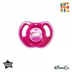 Tommee Tippee Ultra-Light Silicone Soother 18-36m - 1pk (Pink)