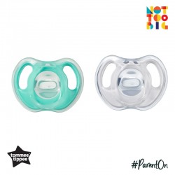 Tommee Tippee Ultra-Light Silicone Soother 0-6m - 2pk (Green)