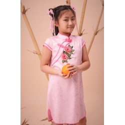 Kiwi Kiwi CNY Traditional Cheongsam/Qipao with 3D Embroidery Patch for Kids (Pink)