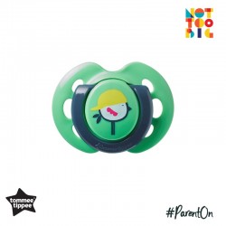 Tommee Tippee Closer to Nature Air Soother 0-6mths (1 Pack) - Green (New Design)