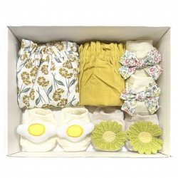 Newborn Baby Girl Gift Set A - 5 Items