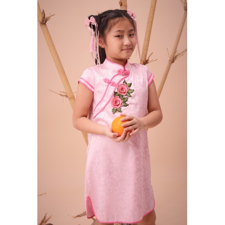 Kiwi Kiwi CNY Traditional Cheongsam/Qipao with 3D Embroidery Patch for Kids (Pink)